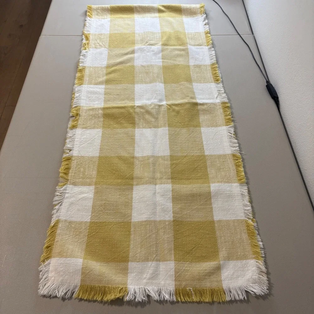 N/A woven table